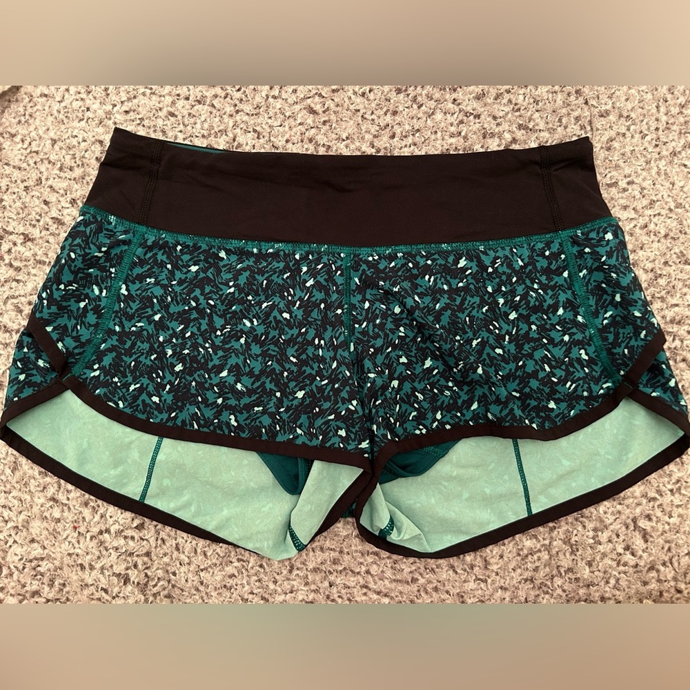Lululemon Speed Up Low Rise Lined Short